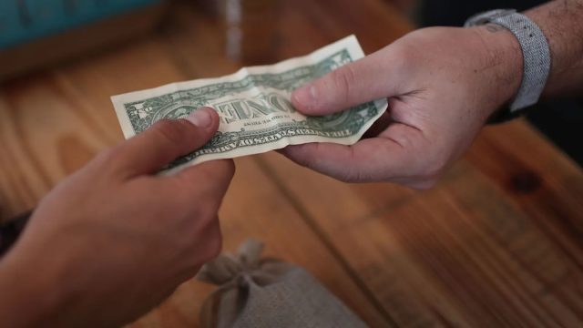 Employers Anticipate Modest Pay Raises Amid Economic Shift