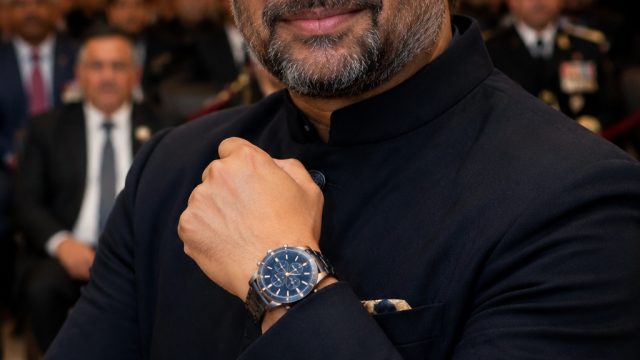 R Madhavan Showcases Luxurious Titan Watch at Padma Shri Event | planet 4d game, fixplay666, encore 