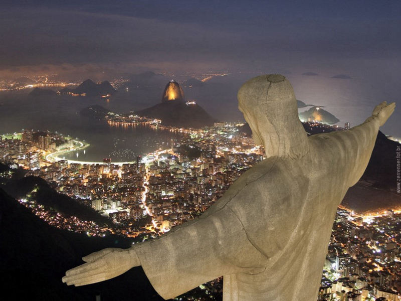 38 amazing beauties in the world, go if you dare - pin emoticon